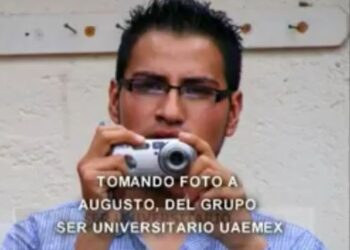 UNIVERSITARIOS EXHIBEN A ESPÍAS INFILTRADOS