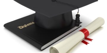 ¿Estás tramitando tu título profesional?