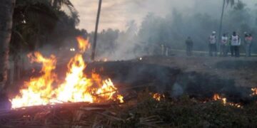 Tragedia de vacaciones: más de 20 mueren calcinados