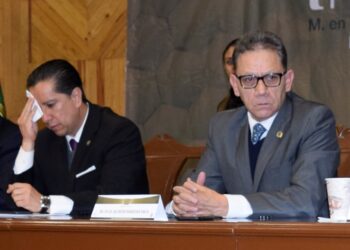 Universitarios de la UAEM opinan sobre lo dicho por Barrera Baca y el exrector.