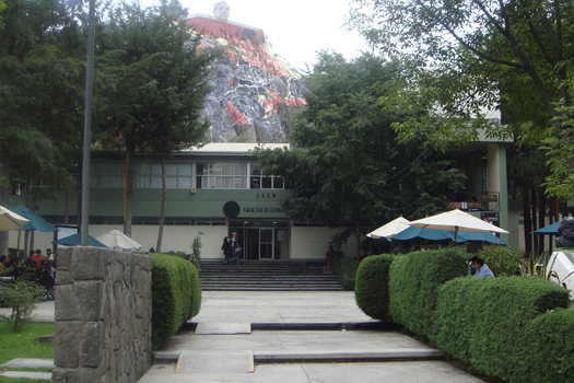 Consejeros muestran calaña servil y traicionan a su facultad por complacer a Alfredo Barrera Baca