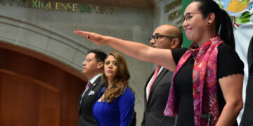 SE INSTALÓ LA 60 LEGISLATURA DE EDOMÉX; AZUCENA CISNEROS, DE MORENA, PRESIDE LA DIRECTIVA
