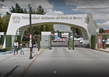 Pliego petitorio que alumnos de «Los Uribe» entregaron a Baca