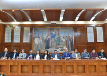 Vamos a escucharlos a todos: Max Correa