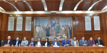 Vamos a escucharlos a todos: Max Correa