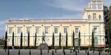 El declive de la Máxima Casa de Estudios Mexiquense