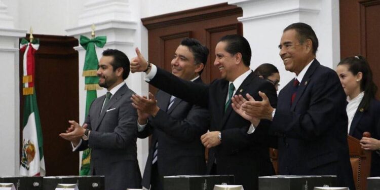 PAGA UAEM 1.4 MILLONES POR DISCURSOS IMPRESOS DE JORGE OLVERA