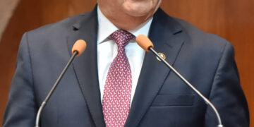 Llama Maurilio Hernández a vencer resistencias al cambio