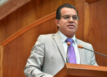 Busca morena que 51% de las contrataciones sean por licitación pública