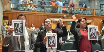 DEMANDA MORENA JUSTICIA POR LA DESAPARICIÓN DE ESTUDIANTES DE AYOTZINAPA