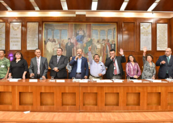 Max Correa impulsará convenio para la regularización y modernización del sector pirotécnico