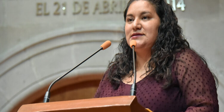 Exhortan a proteger a mexiquenses de daños por blanqueamiento de hoja de maíz