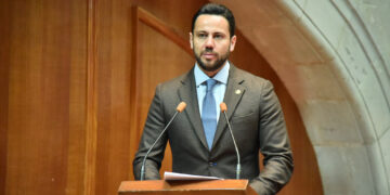 OBLIGATORIA, IMPARTICIÓN DE EDUCACIÓN INICIAL Y SUPERIOR