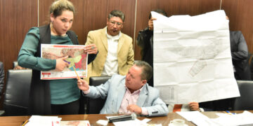 SE REUNE LA COMISIÓN DE LÍMITES CON ALCALDES PARA ACLARAR DIFERENDOS