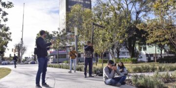 Imparten talleres de apoyo para adolescentes y de pasatiempos productivos