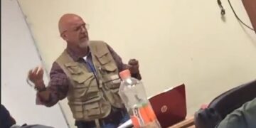 Por video viral y denuncias UAEM destituye a profesor de Prepa 1