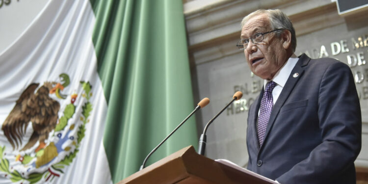 Piden a Alfredo del Mazo atender demanda ciudadana de frenar alza al transporte público