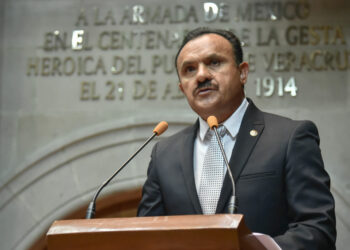 Educación superior obligatoria, propone morena