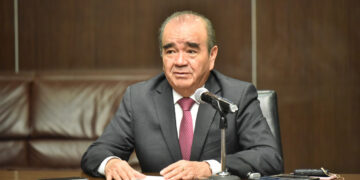 RESPALDAR EL LLAMADO DE UNIDAD NACIONAL DE AMLO: MAURILIO HERNÁNDEZ