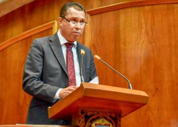 Ya es delito grave el robo de autopartes y cristalazos