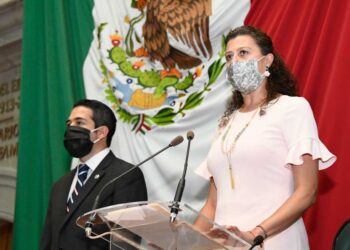 MÓNICA ÁLVAREZ, PRESIDENTA DE LA DIPUTACIÓN PERMANENTE