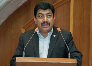 Semov es insensible ante afectaciones a transportistas por contingencia: Nazario Gutiérrez