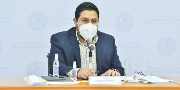 Más tecnología para combatir la corrupción, avala comisión legislativa