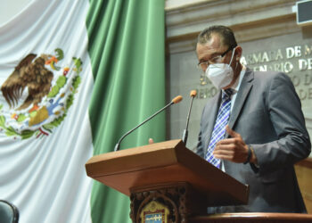 Se podría tipificar como delito el robo entre cónyuges