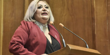 Piden información sobre 17 mdp del “bono del gobernador” entregado a personal del ISEM