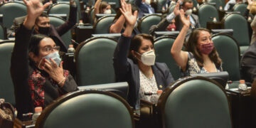 Demandan transporte rosa en municipios con alerta de género