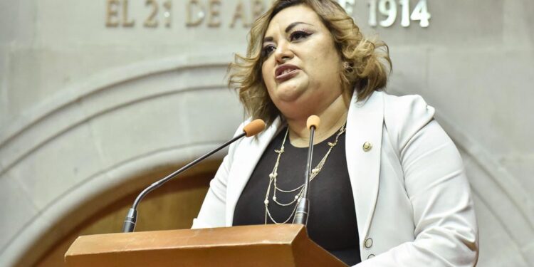 Para evitar corrupción, morena propone que testigos sociales vigilen la construcción de infraestructura hospitalaria