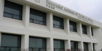 Queja sobre la directora de la UAP Cuatitlán Izcalli