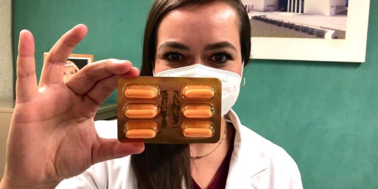 Muestran investigadores del ISEM evidencias científicas de tratamiento exitoso a COVID-19