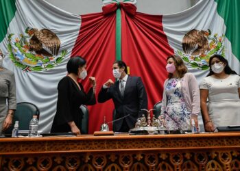 Señalan falta de austeridad del GEM ante pobreza y deuda pública estatal