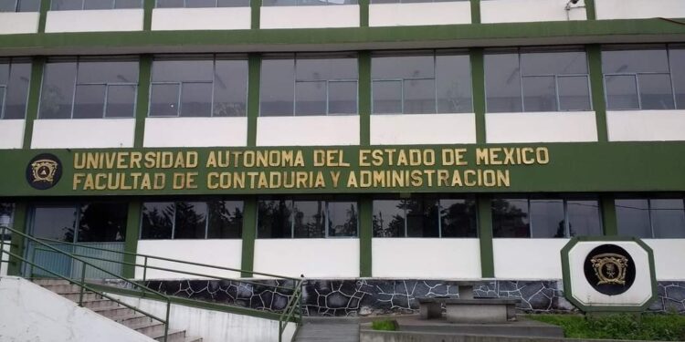 Facultad de Contaduría y Administración UAEM