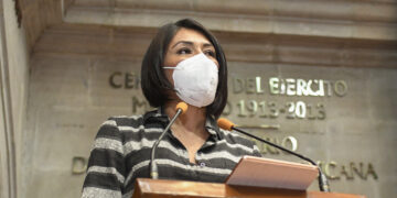 Proponen imponer cárcel a quien contagie de covid-19 deliberadamente