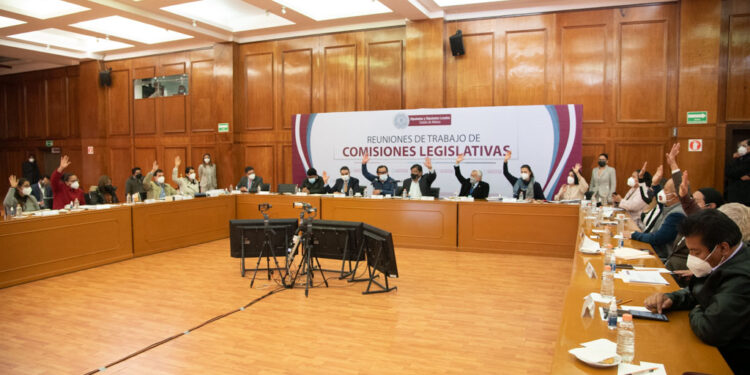 Impide Congreso mexiquense uso discrecional del presupuesto a Del Mazo