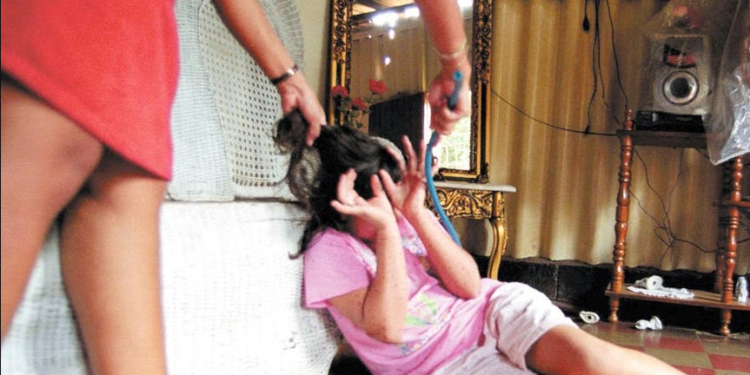 Aprueban iniciativa que prohíbe castigo corporal y humillante a menores de edad