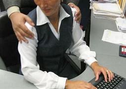 Dan de baja a un servidor público acusado de discriminación y hostigamiento laboral y sexual