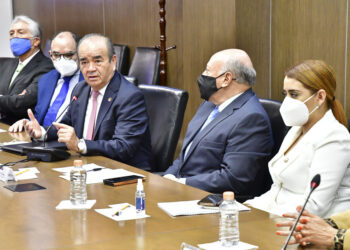 Llama Maurilio Hernández a consolidar la nueva Constitución de Edomex