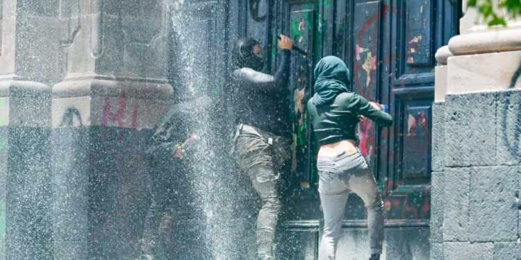 Congreso Mexiquense convoca al diálogo sin violencia