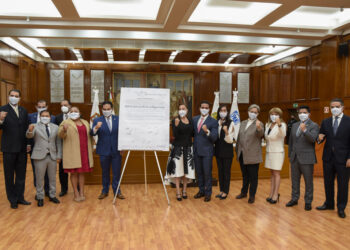 Firman Carta Compromiso El Cáncer en la Agenda