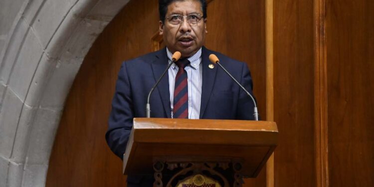 Piden recursos extraordinarios para rehabilitar y sanitizar escuelas