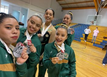 Plata y bronce para universitarias en Campeonato Nacional de Gimnasia