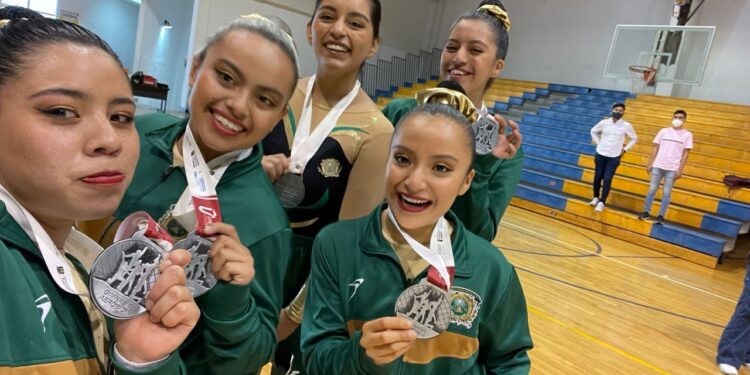 Plata y bronce para universitarias en Campeonato Nacional de Gimnasia