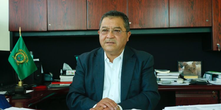 Presentan en UAEM libro sobre las funciones de los Órganos Internos de Control