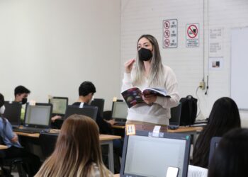 Presencialidad en la educación favorece al proceso de enseñanza-aprendizaje