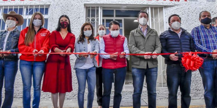 Inaugura Mario Santana Casa de Atención Ciudadana en Villa Victoria