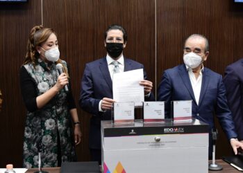 Congreso vigilará estabilidad financiera y presupuesto de corte social