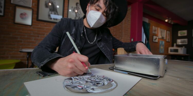 Ilustración científica, puente entre el arte y la ciencia: René Jasso